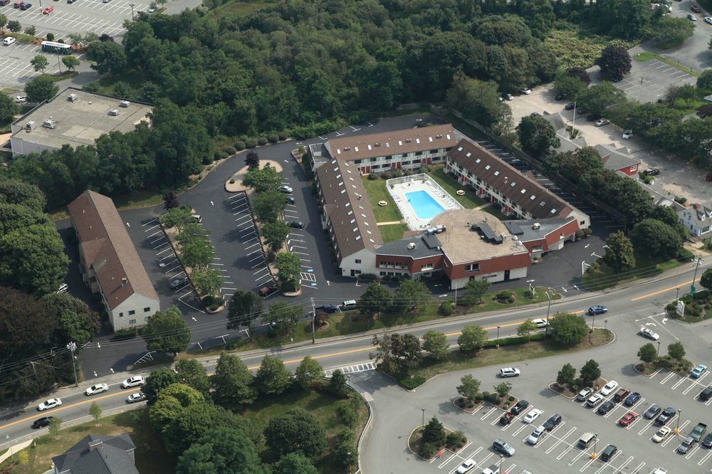 Admiralty Inn & Suites - A Red Collection Hotel Falmouth Exterior photo